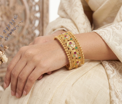 Antique Gold Floral Bangles
