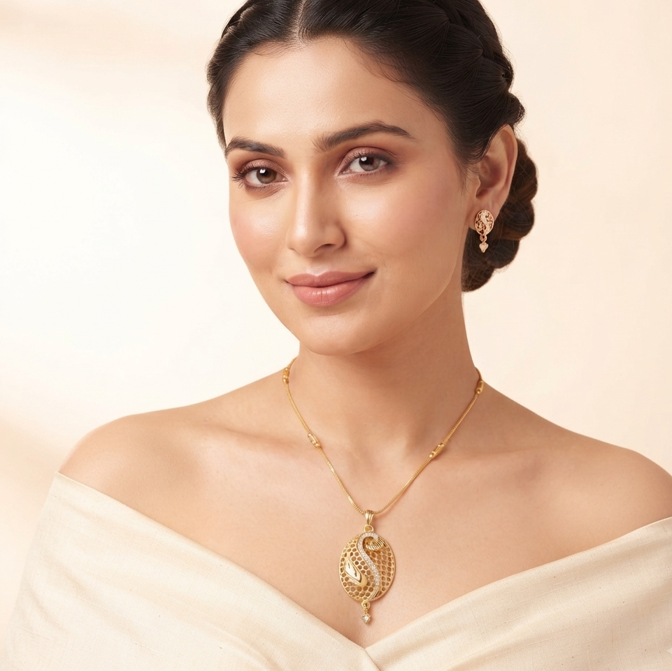 Oval Pendant Necklace Set