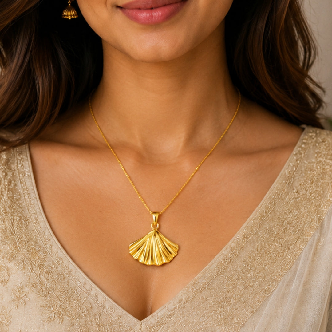 Gold Shell Pendant Necklace | Elegant Ocean-Inspired Jewellery